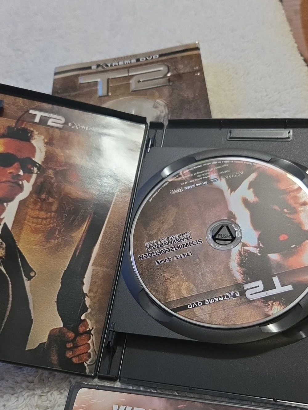 MOVIE AND POPCORN BUNDLE #10